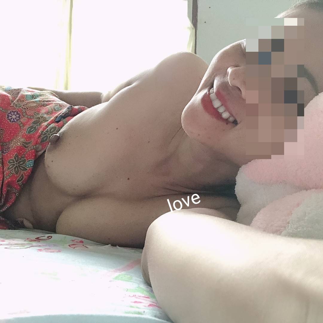 jae_joy69's tweet photo. ร้อนจัง..🫠 https://t.co/HGugChNpbA