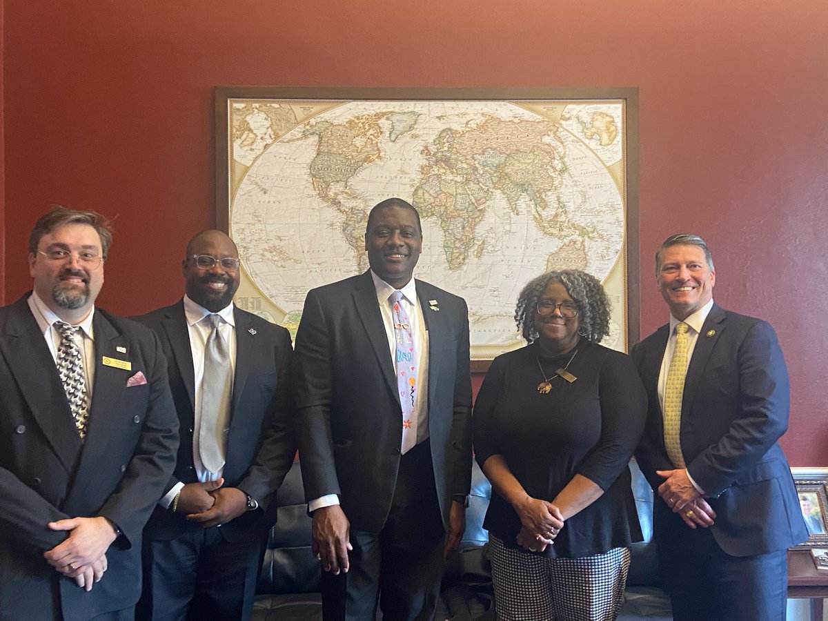 Earlier this week, I was honored to represent <a href="/cityofdentontx/">City of Denton, TX</a> at the <a href="/leagueofcities/">National League of Cities</a> Congressional Conference. This was an amazing opportunity for municipal leaders from around the country to come together, share best practices and advocate for the things our residents need.