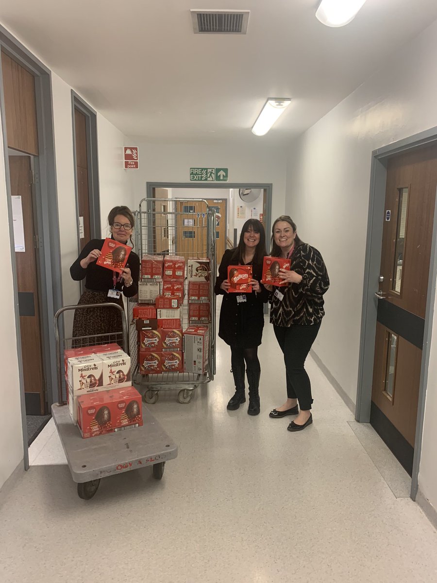Thank you to the <a href="/NUHCharity/">Nottingham Hospitals Charity</a> and the NUH Boost Fund to boost morale amongst our admin teams. A well deserved and much appreciated Easter treat. <a href="/nottmchildrens/">Nottingham Children’s Hospital and NNU</a> @TeamNUH thank you to all who helped me in the quest to deliver to them to our teams 🐣