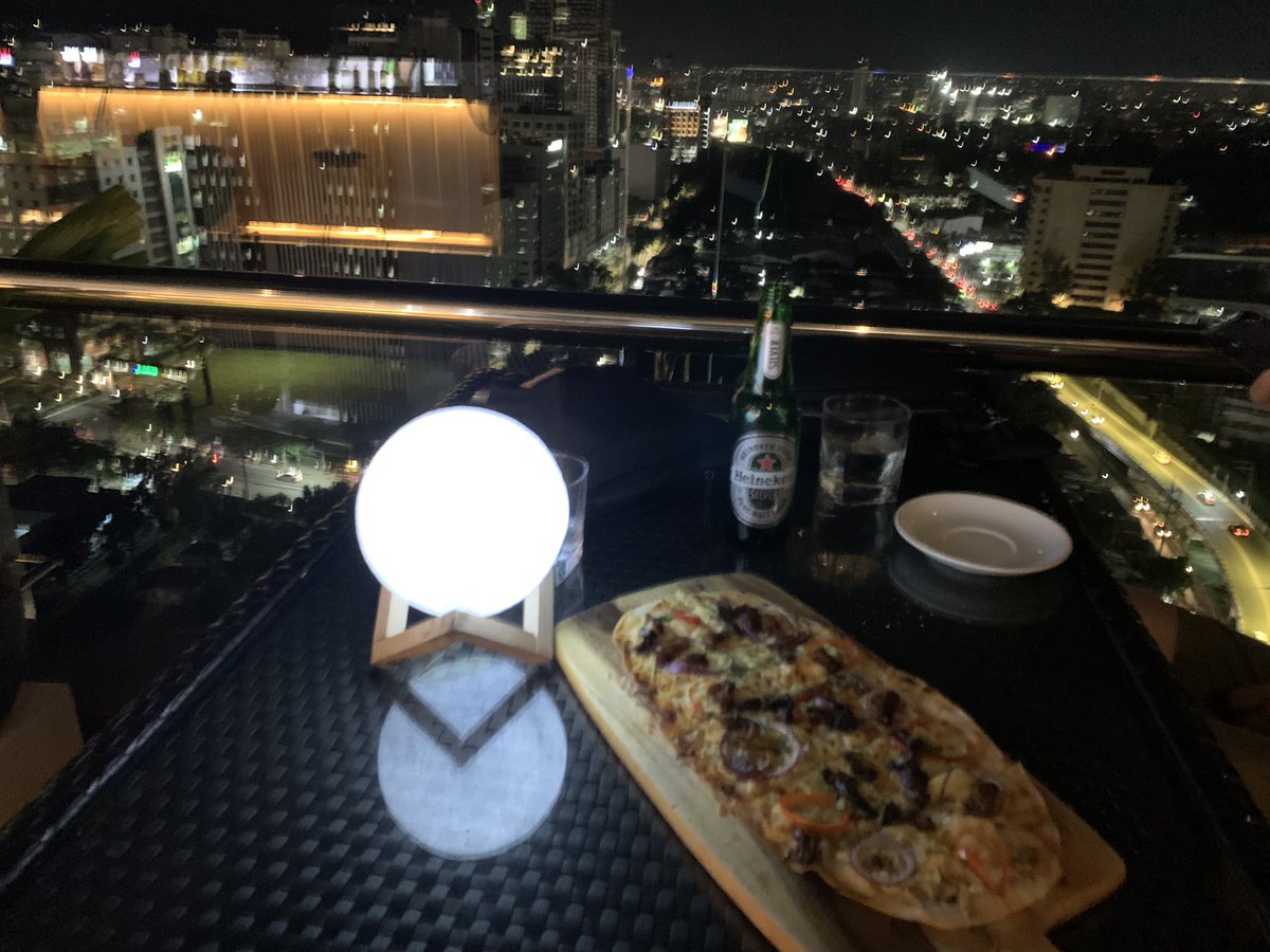 bofreelecture's tweet photo. 自宅のラウンジでご飯
#ゆうじdiary https://t.co/6dlACJr0TG