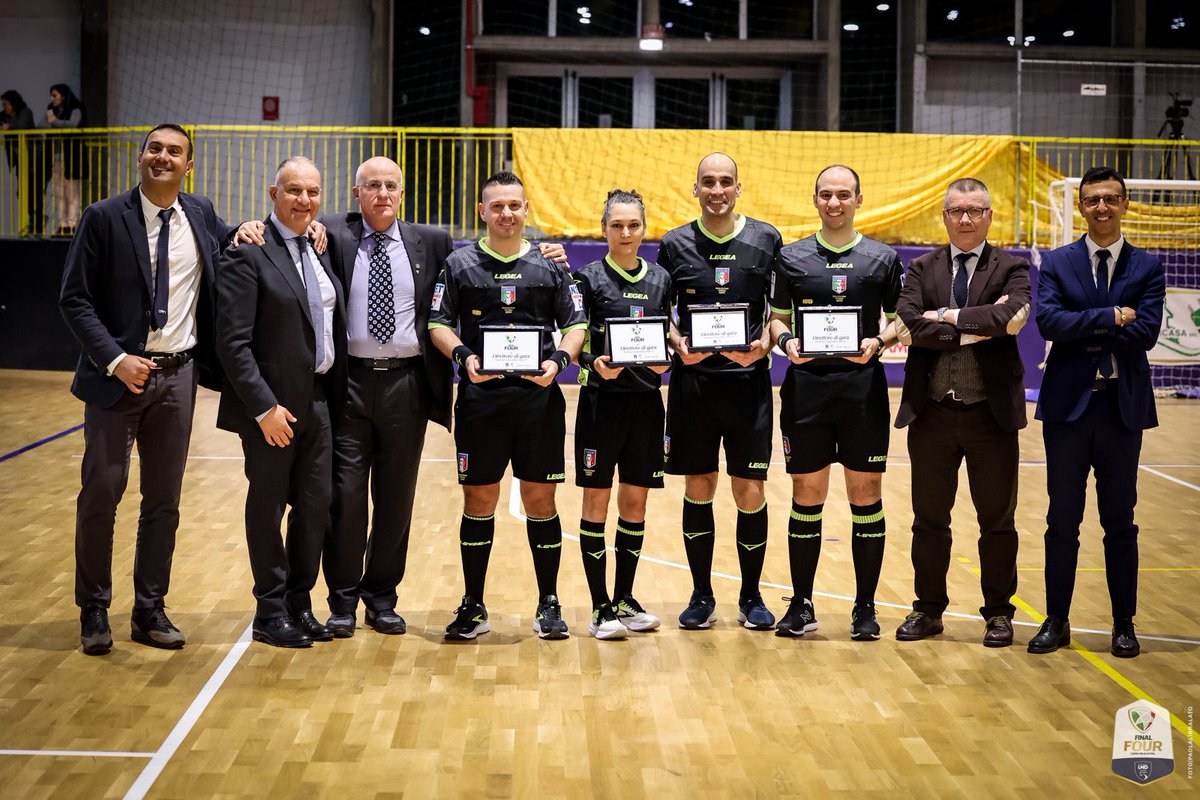 AIA_it's tweet photo. Grande soddisfazione espressa dal Componente del Comitato Nazionale Luca Marconi nonché dal Responsabile della #CAN5 Franco Falvo per la direzione delle gare della Final Four e Final Eight di Coppa Italia.
Leggi la news: https://t.co/j8k9hH02DF
#AIA #arbitri #calcio #sport https://t.co/EcYHWw9kLh