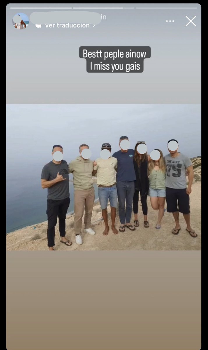 en Marruecos conocimos (<a href="/aaronag_66/">Aarón Aragón ✨</a> y yo) a este man en el albergue. Creo que el inglés habría que mejorarlo simplemente para no causar confusiones