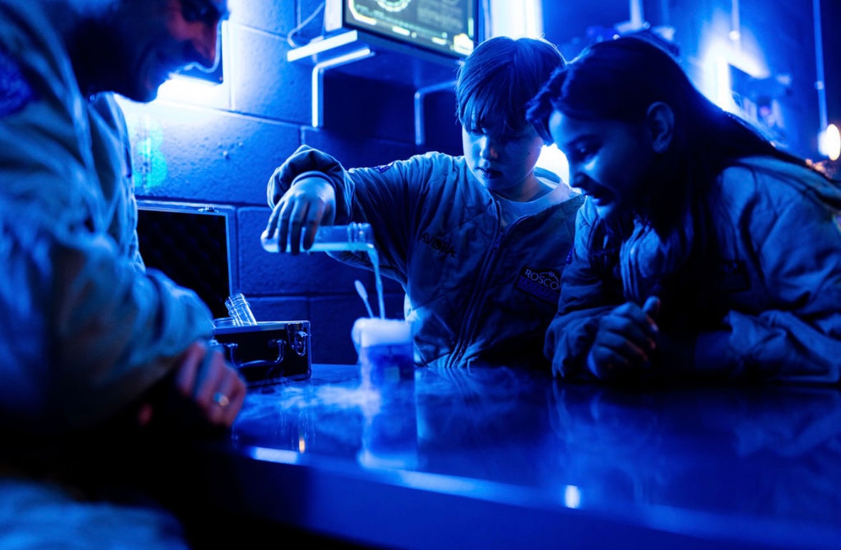 Fancy taking a trip to another Galaxy this Easter? A hands on experience for ages 6 - 13yrs.
Check out avora-experience.co.uk/family/
Adapted and written for children by Magical Quests!
#thingstodo #london #EasterHolidays #kids #immersive