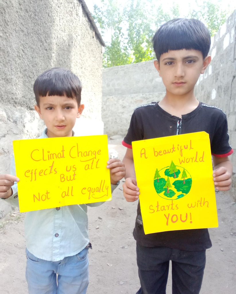 Fridays4FutureP's tweet photo. The developed nations should understand the urgency of emissions reduction, a vivid demand of the effected communities. 
#ClimateActionNow #LossAndDamage 
#FridaysForFuture 
@Fridays4future @FFFMAPA 
@GretaThunberg https://t.co/UOBrVccBM1