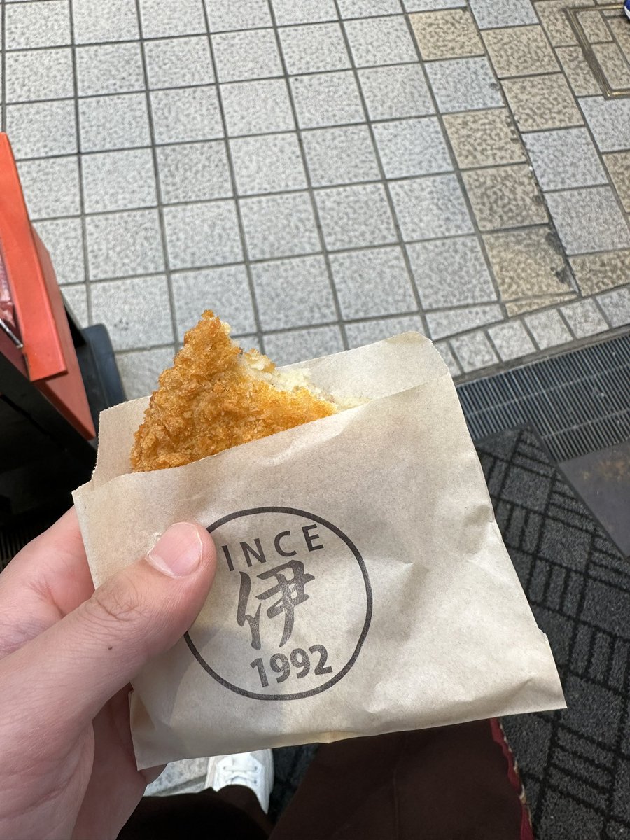 DogSaucy's tweet photo. いっぱい食べた https://t.co/rBjBf5cQtL