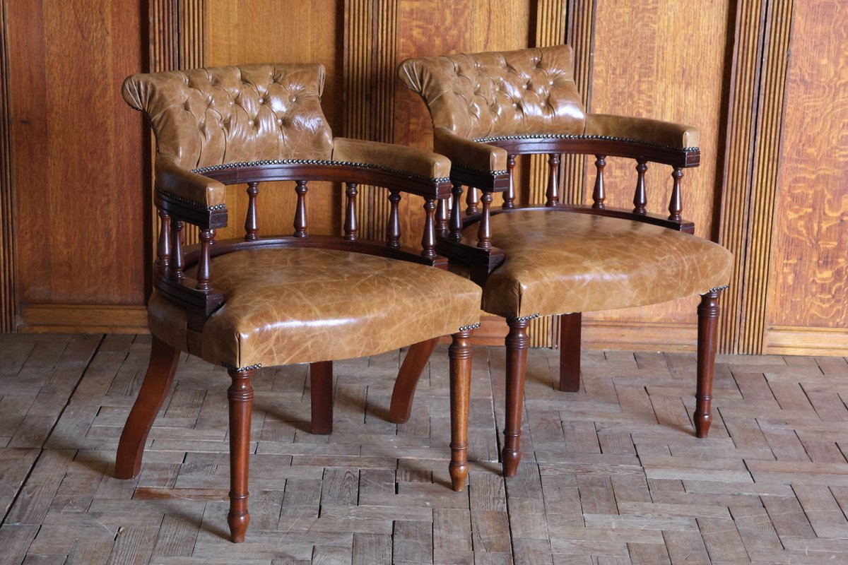 BrownriggUK's tweet image. Pair of C19th Danish Library / Desk Chairs newly Upholstered in Aged Leather

bit.ly/3JWyxeF

#librarychair #deskchair #leatherchair #antique #furniture #homedecor #design