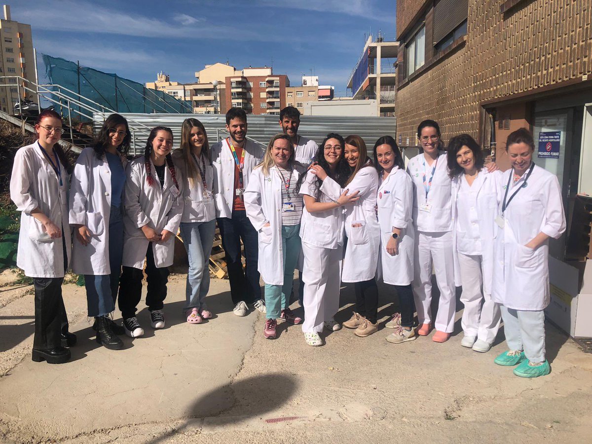 Servicio Farmacia CHUA tweet media