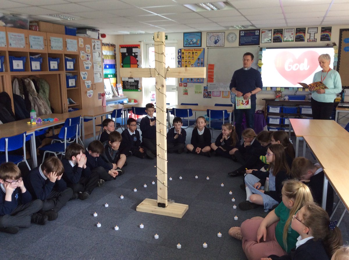 Y4_BBSM's tweet photo. 4KP: We had a wonderful time celebrating Spirituality Day yesterday. We took part in lots of activities that helped us learn more about our Faith and ourselves. https://t.co/AU2g12VcwI
