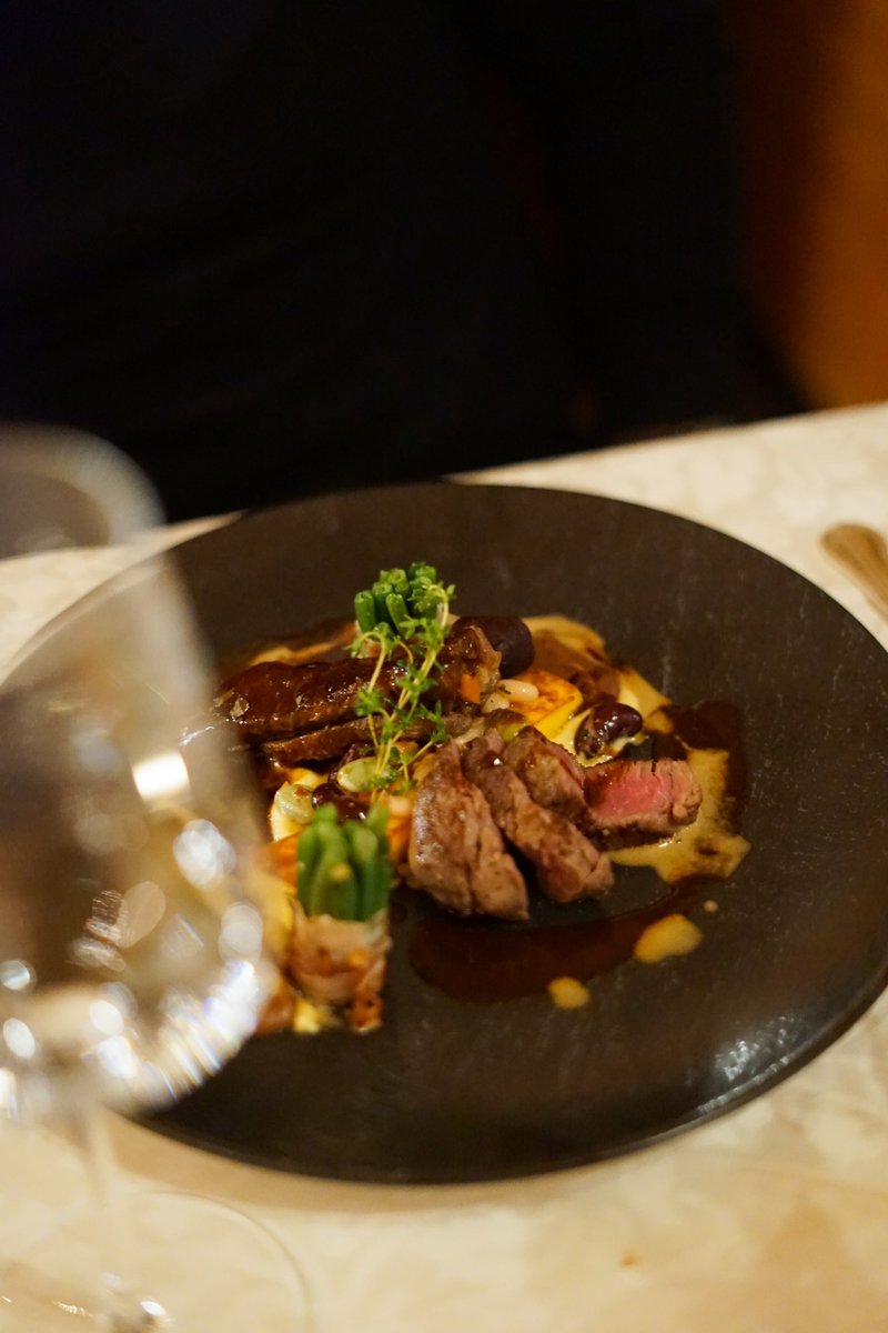BrinisFashion's tweet photo. Werbung. Wir sind gestern angekommen im @montafonerhof und durften direkt ein unglaublich gutes 5-Gänge Dinner genießen. 

Ich freue mich sehr auf die nächsten Tage hier in #Österreich.

#montafonerhof #wellnesshotel #visitaustria https://t.co/mXzmOFdvUx