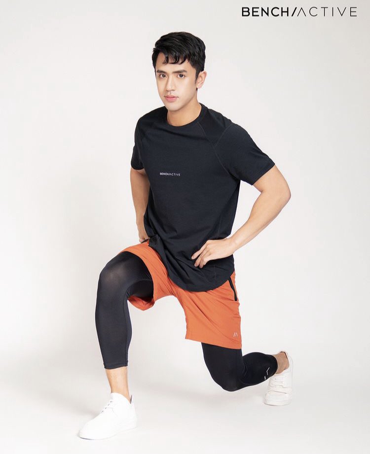 BENCH Active via Instagram

We give you more reasons to look good while power through your workout sesh! Look as good as @davidlicauco in his favorite #BenchActive pieces! 🏃🏻🏋🏻‍♂️

🔗: instagram.com/p/CqcbKySJEo1/…

#DavidLicauco