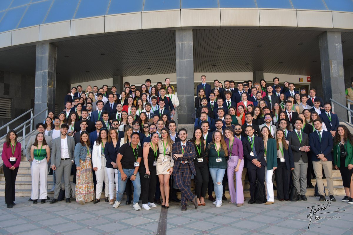 ⚖️La <a href="/ujaen/">Universidad de Jaén</a> acoge el IV Torneo Nacional de Debate Académico ‘Universidad de Jaén’, organizado a través de <a href="/Adujaen_/">Aula de Debate de la Universidad de Jaén</a> con la colaboración de <a href="/LEDU_debate/">Liga Española de Debate Universitario</a>, <a href="/CEUJA/">CEUJA</a> y el <a href="/IAJuventud/">Instituto Andaluz de la Juventud</a> 
👉bit.ly/3zs7y5D #UJAestudiantes