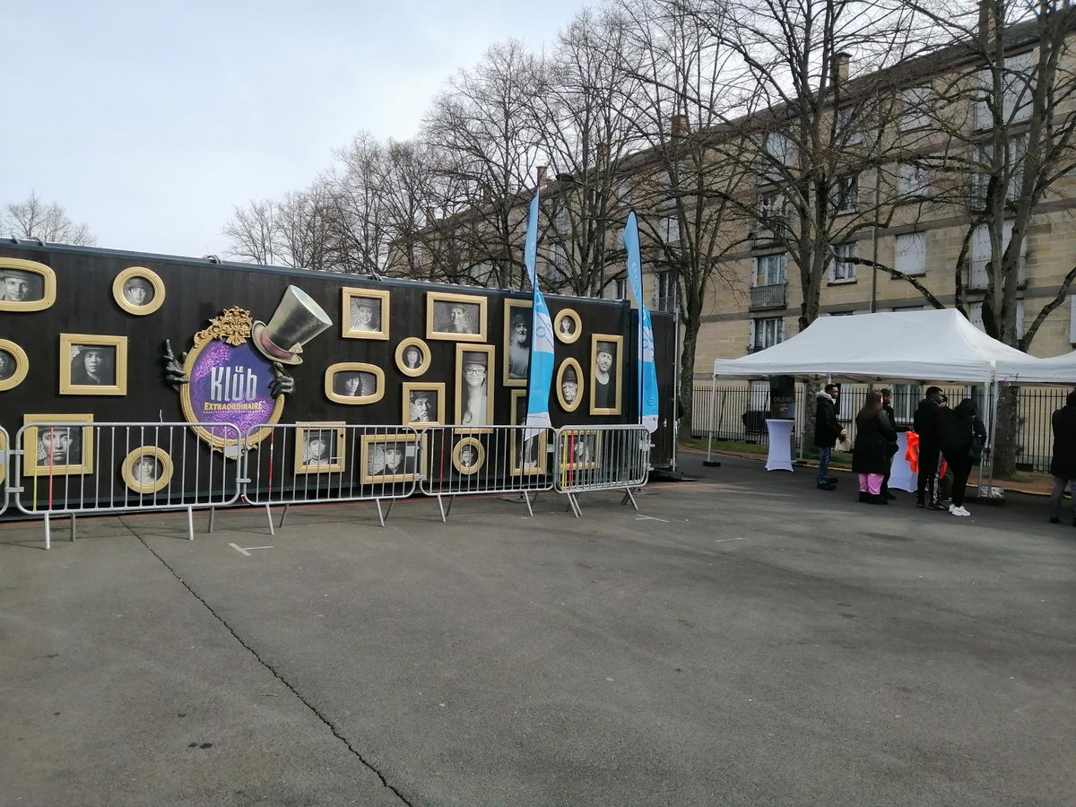 Le 29 Mars, en partenariat avec Orléans Métropole, des jeunes de la Mlo ont pu participer à une action qui s'est articulée autour de 3 temps : La visite du Klub Extraordinaire, Visite de chantiers, Rencontre avec l'Organisme de Formation Compagnon du Tour de France.