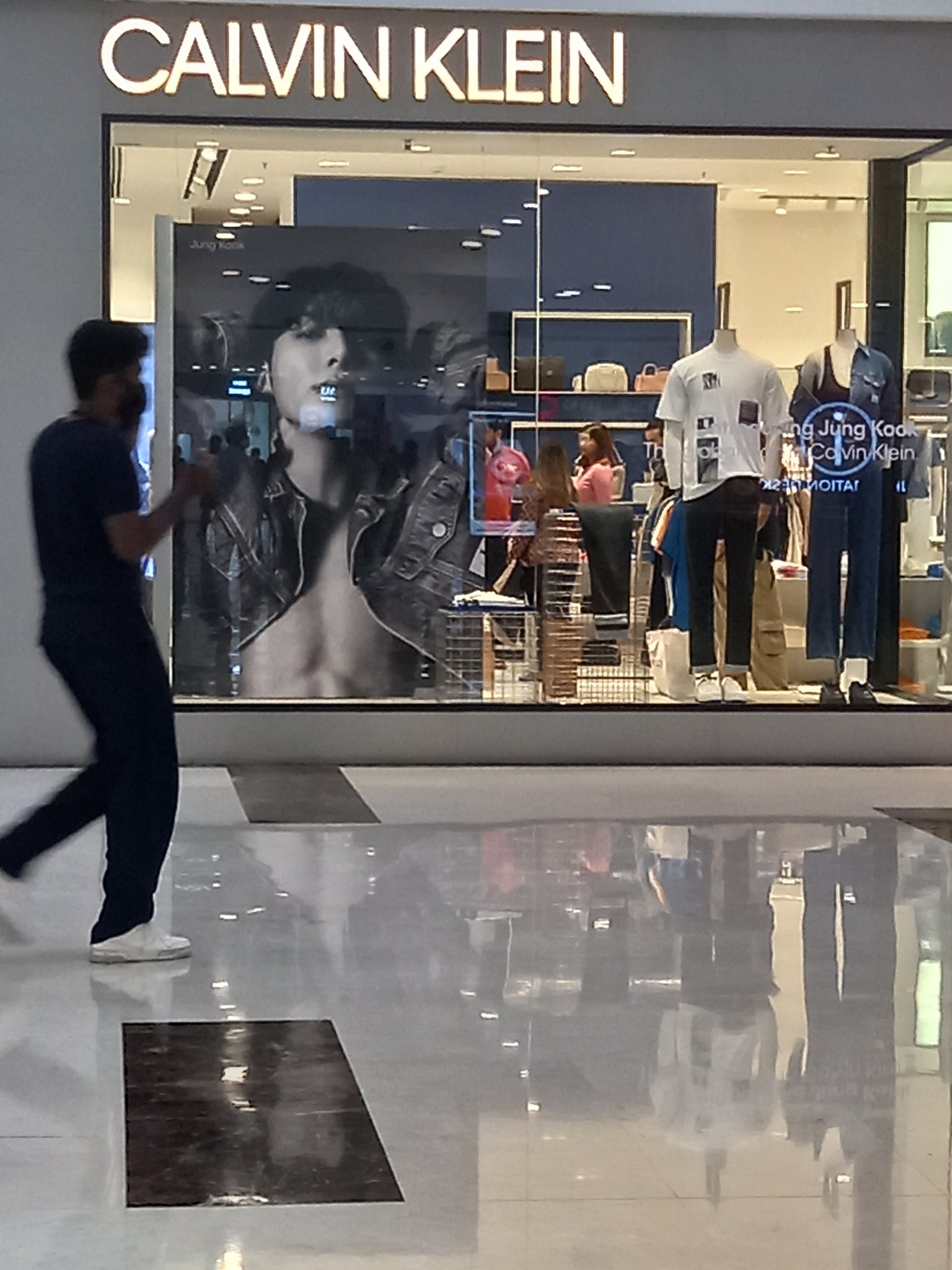 calvin klein outlet near me