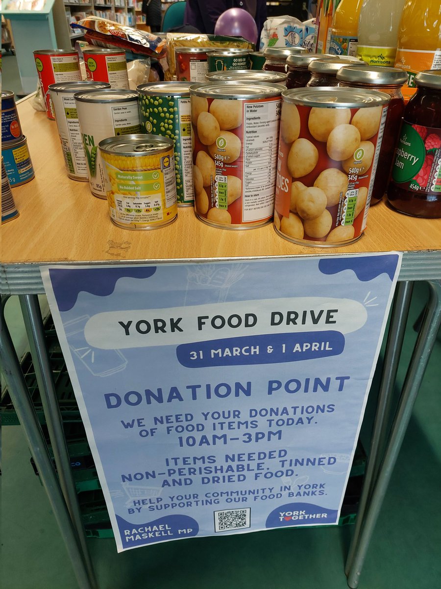 RachaelMaskell's tweet photo. Donations already coming into @YorkExplore in Acomb. We are here between 10am and 3pm today and tomorrow. #YorkTogether #YorkFoodDrive https://t.co/fuZZ4WTXxS