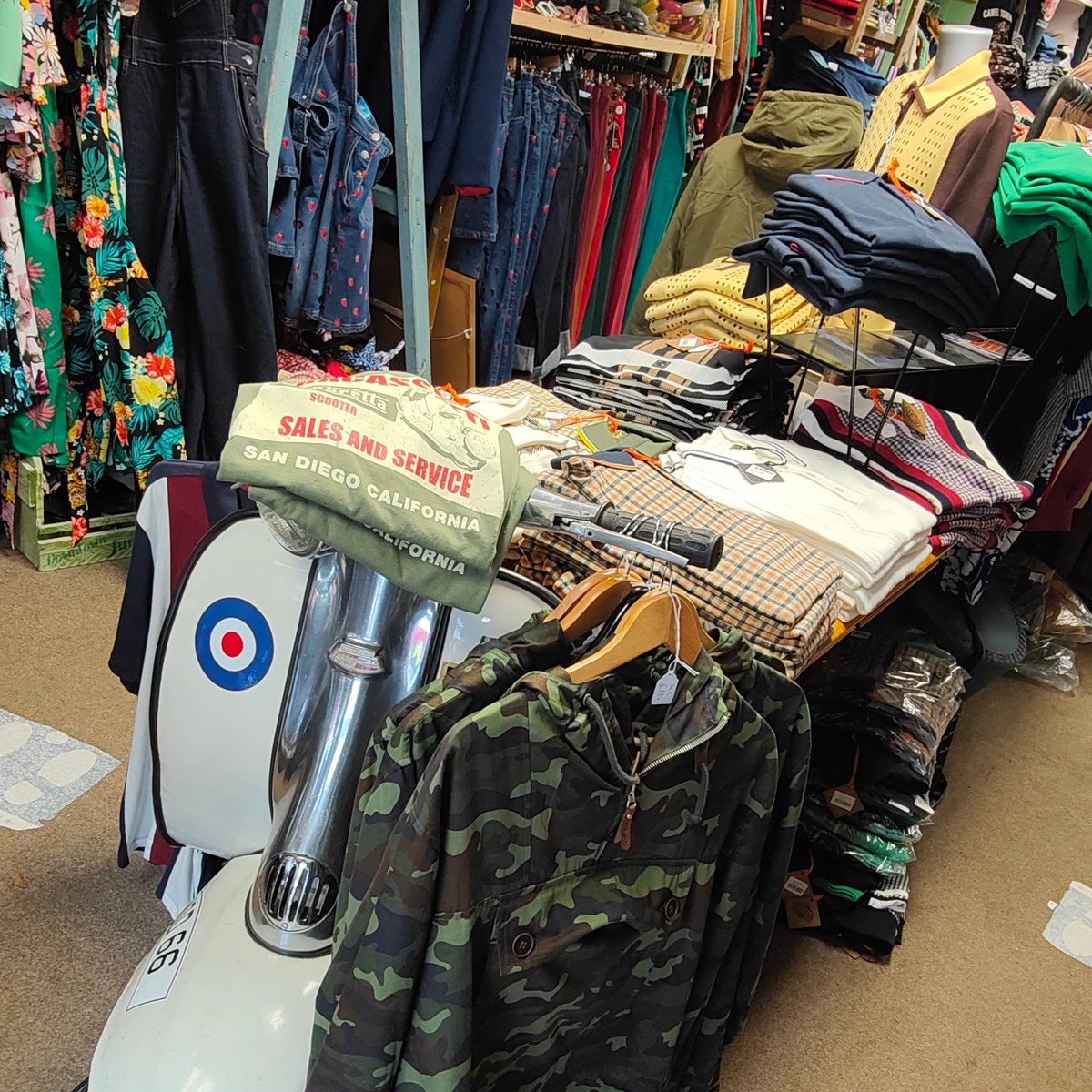 Whatiship (@whatiship22) on Twitter photo 