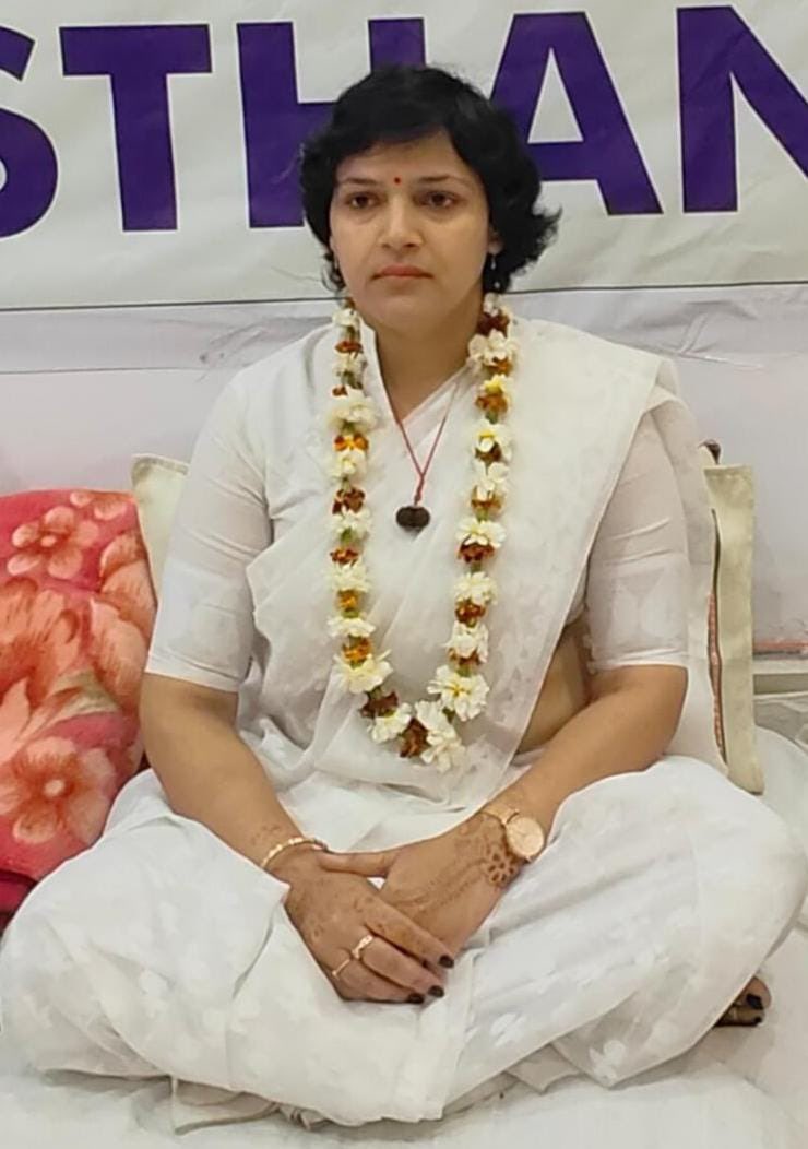 UPCHAR4's tweet photo. Day 3of indefinite hunger strike by brave Dr Neelam against the draconian bill #SayNotoRTH https://t.co/fjnfR5mNt3