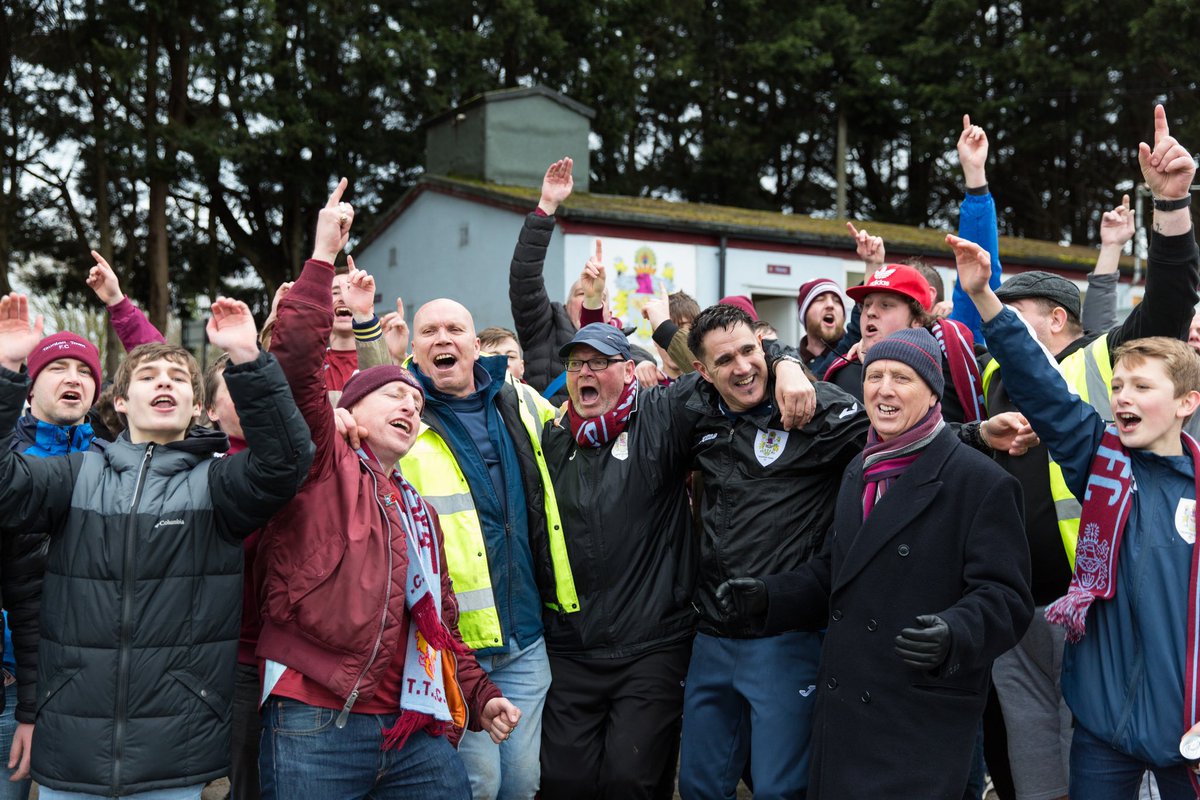 TauntonTownFC's tweet photo. FIVE YEARS AGO 👀

On this day, five years ago a 3-2 win over Kidlington confirmed Taunton Town’s promotion to the Southern Premier South

#UpThePeacocks https://t.co/jtmPf2tXrz