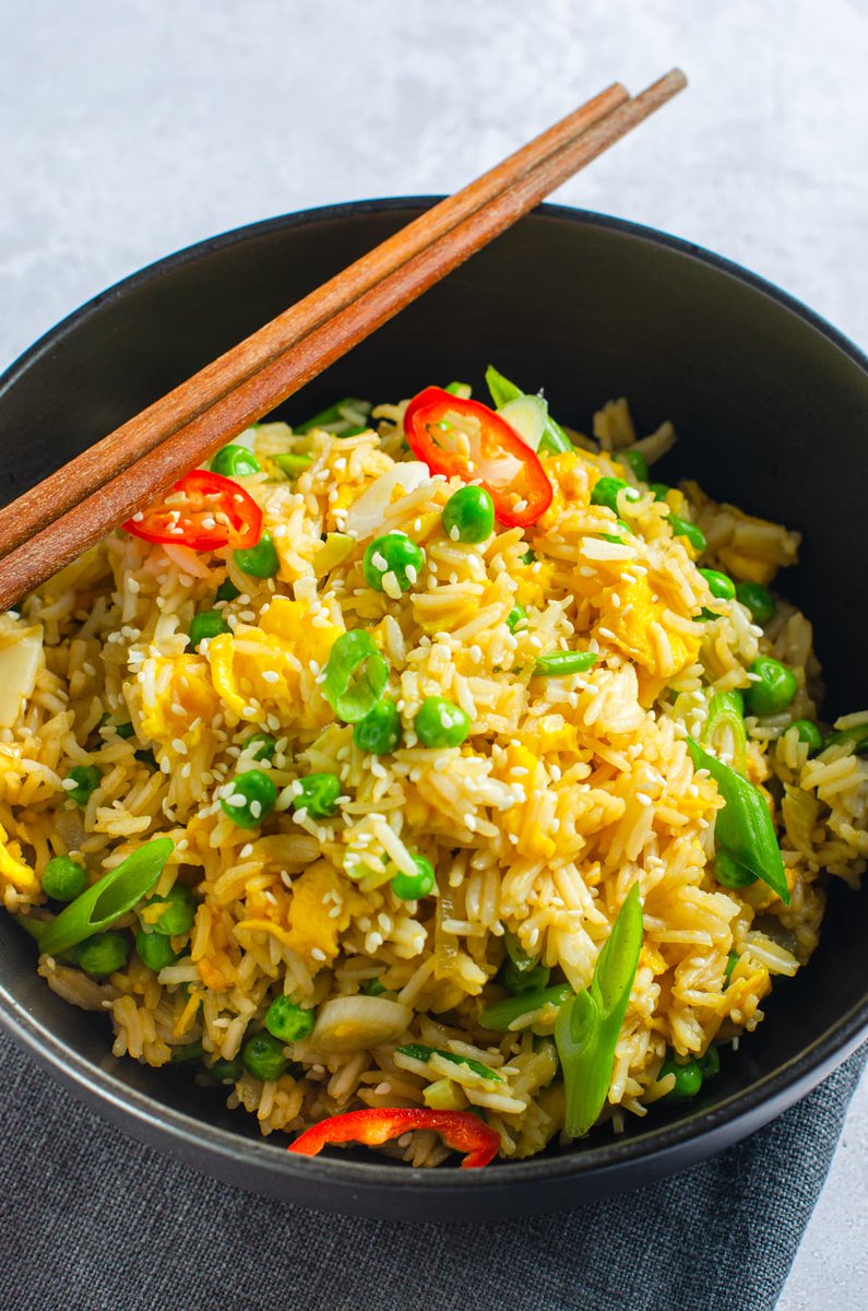 lostinf00d's tweet photo. Easy egg fried rice is quick to make but packed full of flavour. A great side dish to accompany any Chinese meal, or on it's own for a light, simple meal.

https://t.co/vyUxoq8JKq https://t.co/buN86wEaRA