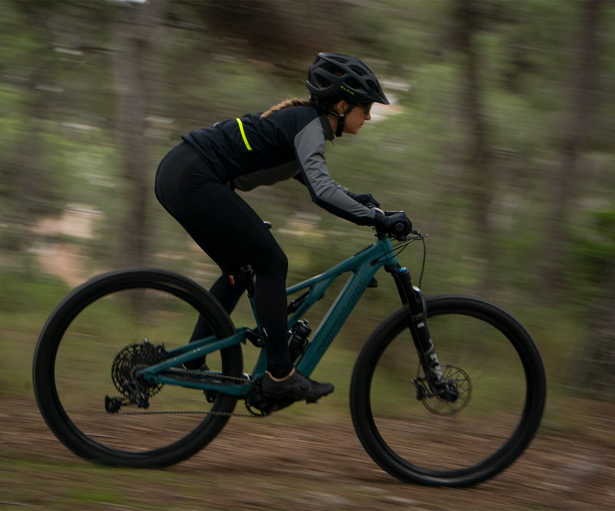 Volando hacia el fin de semana...🚀

➕¡Hora de sumar kilómetros!