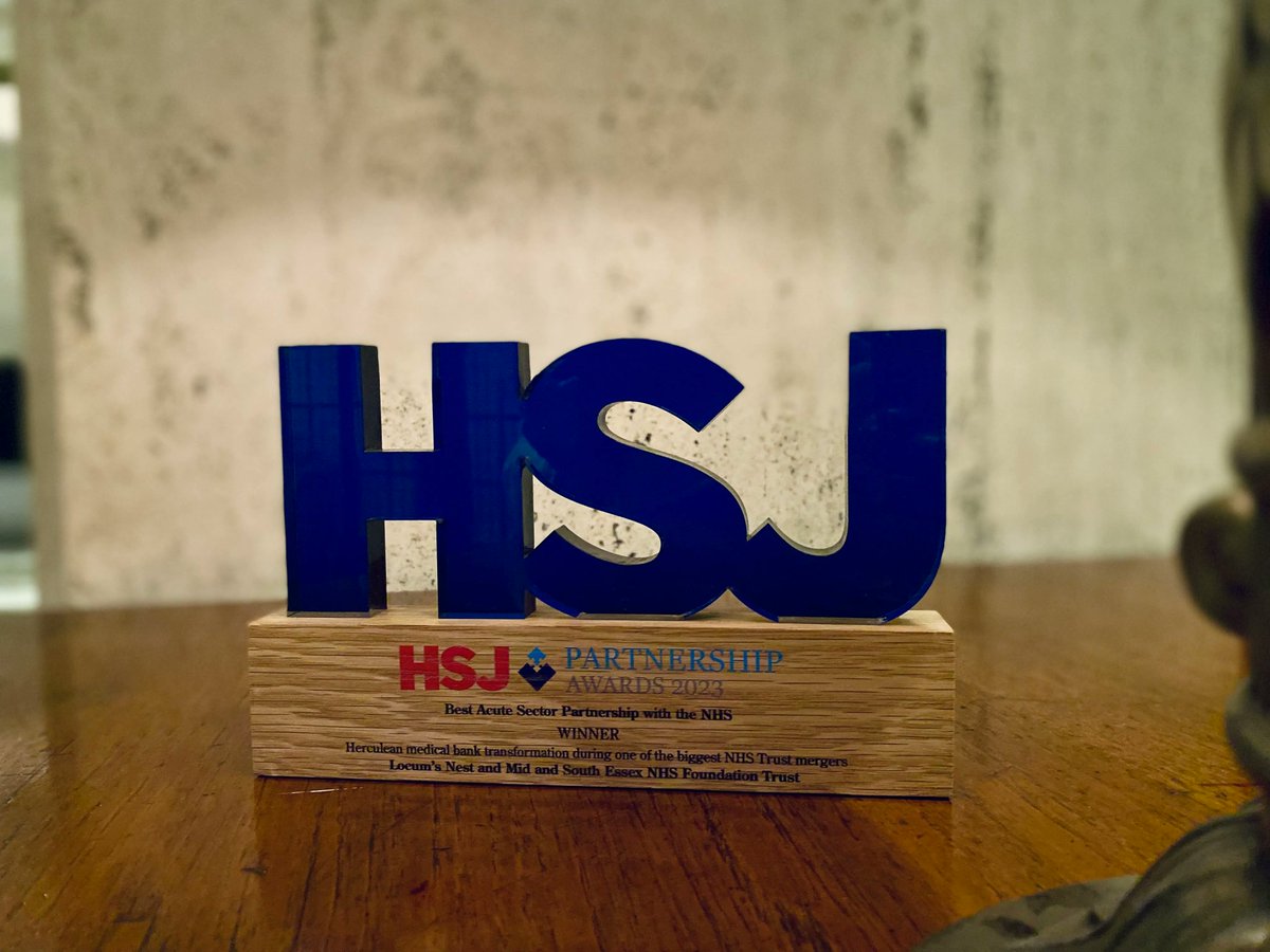 Friday 😊 from our Co-Founders @ahmedshahrabani & @Nick_Andreou 📸 A week after the #HSJPartnershipAwards & we're still buzzing after our #AwardWin alongside our partners at @MSEHospitals, for the Best Acute Sector Partnership with the #NHS category 🥳 #HappyFriday #HealthTech 🦉