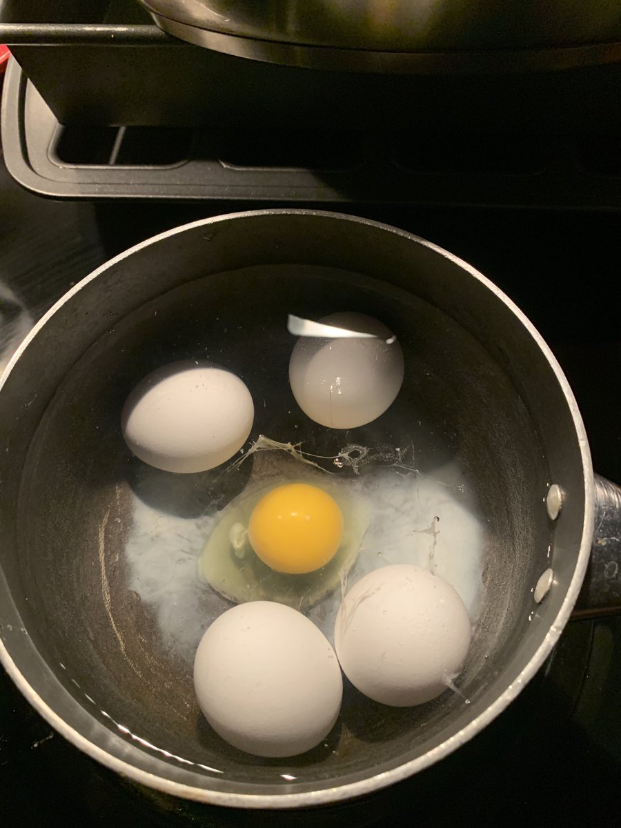 Octoberluv22's tweet photo. This is why I shouldn’t cook before I’m fully awoke; but since the price of eggs and everything else is going up, I’m going to figure something out! https://t.co/I6N7ALUfCH