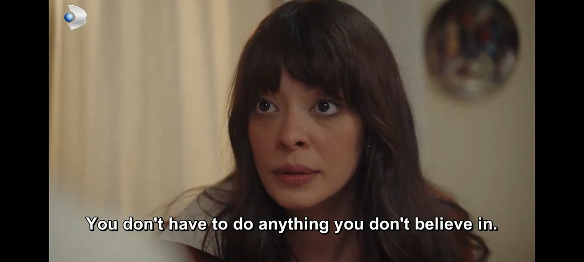 HereIsNica's tweet photo. Now more than aver this bond between sisters will be essential.
Both will benefit from the other.
#Kraliçe #ZeyDen https://t.co/MuJzbtxI9a
