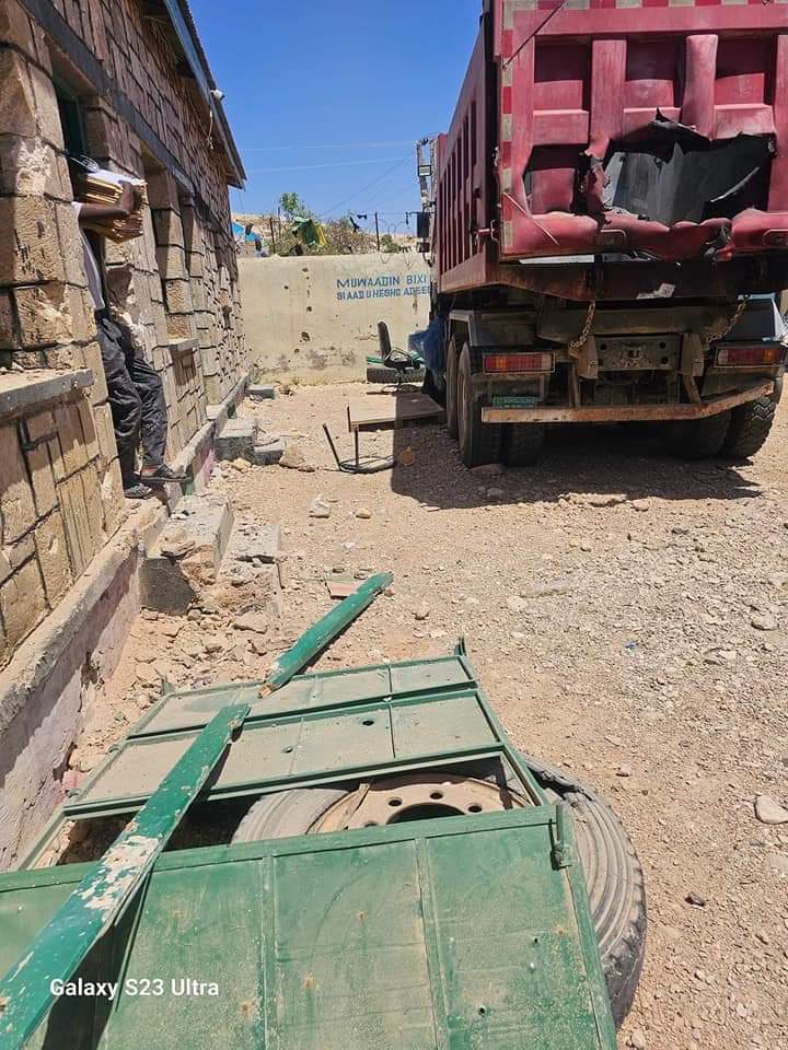 Mohamed Salh tweet media