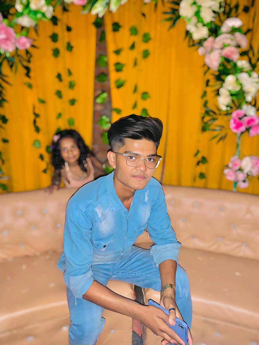 ad_arfat's tweet photo. 🌻__ღ᭄"༎༅°ღ__

💚😽"༉
___বয়সটা প্রেম করার,,😇🥀
___//অভাব টা সিঙ্গেল মাইয়ার 🥹😭🔨
. https://t.co/AtibTr9EEl