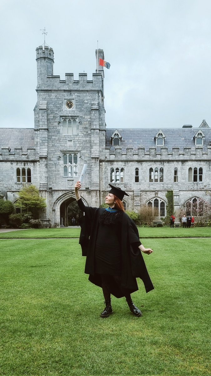 valante_'s tweet photo. Got my MA degree 🎬 @uccfilmstudies @UCC https://t.co/6FbfPrKUzk