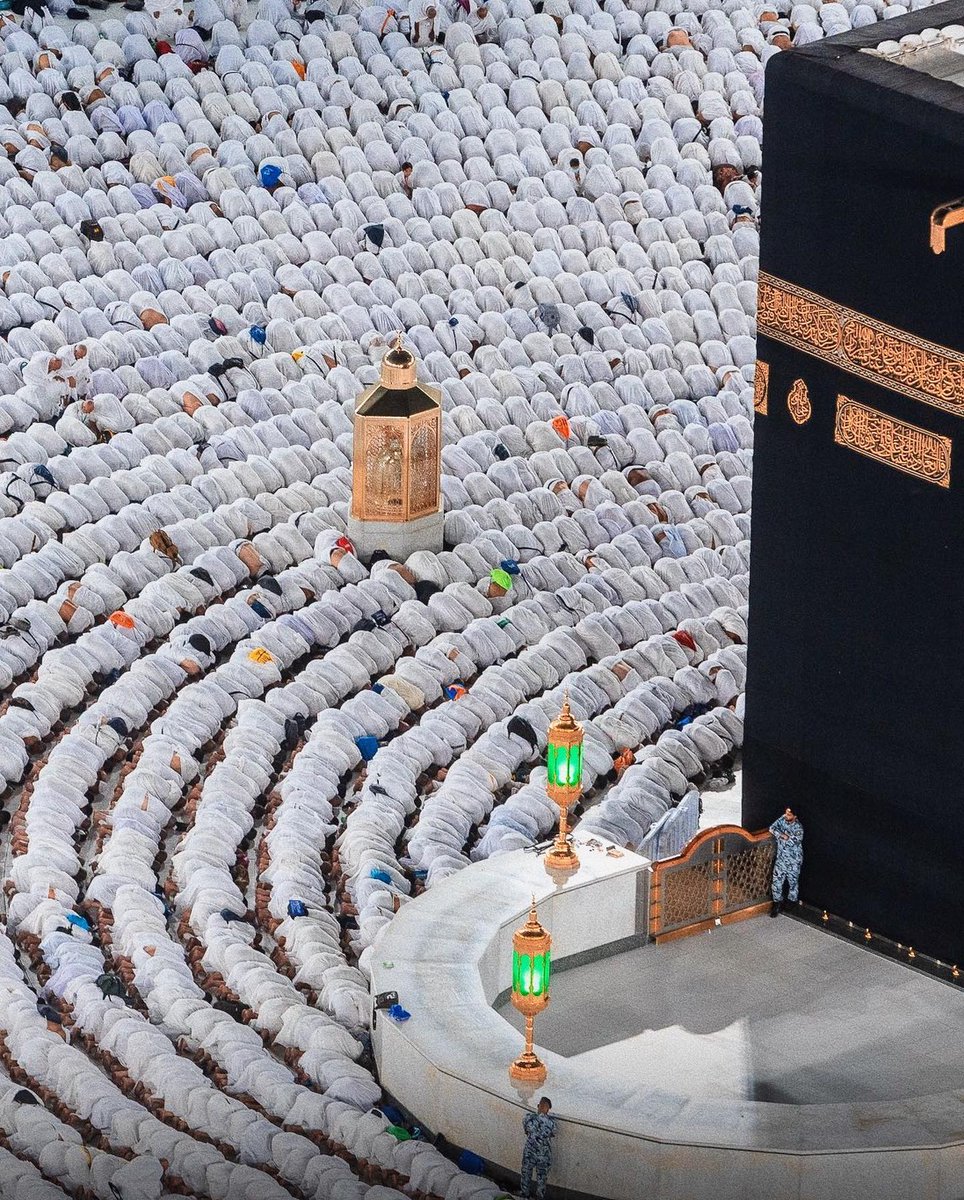 Al__Quraan's tweet photo. A visit to Makkah will renew my heart and soul. https://t.co/MEetc7XsnH
