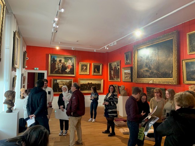 [#LArtdAccederALEmploi] 📢 à #Longuenesse, 1⃣5⃣ jeunes en Contrat d'Engagement Jeunes participent au job dating, point d'orgue de l'action organisée en partenariat avec le Musée Sandelin et la Mission Locale 🚀L'art, une passerelle vers l'emploi!
#confiance #recruterautrement