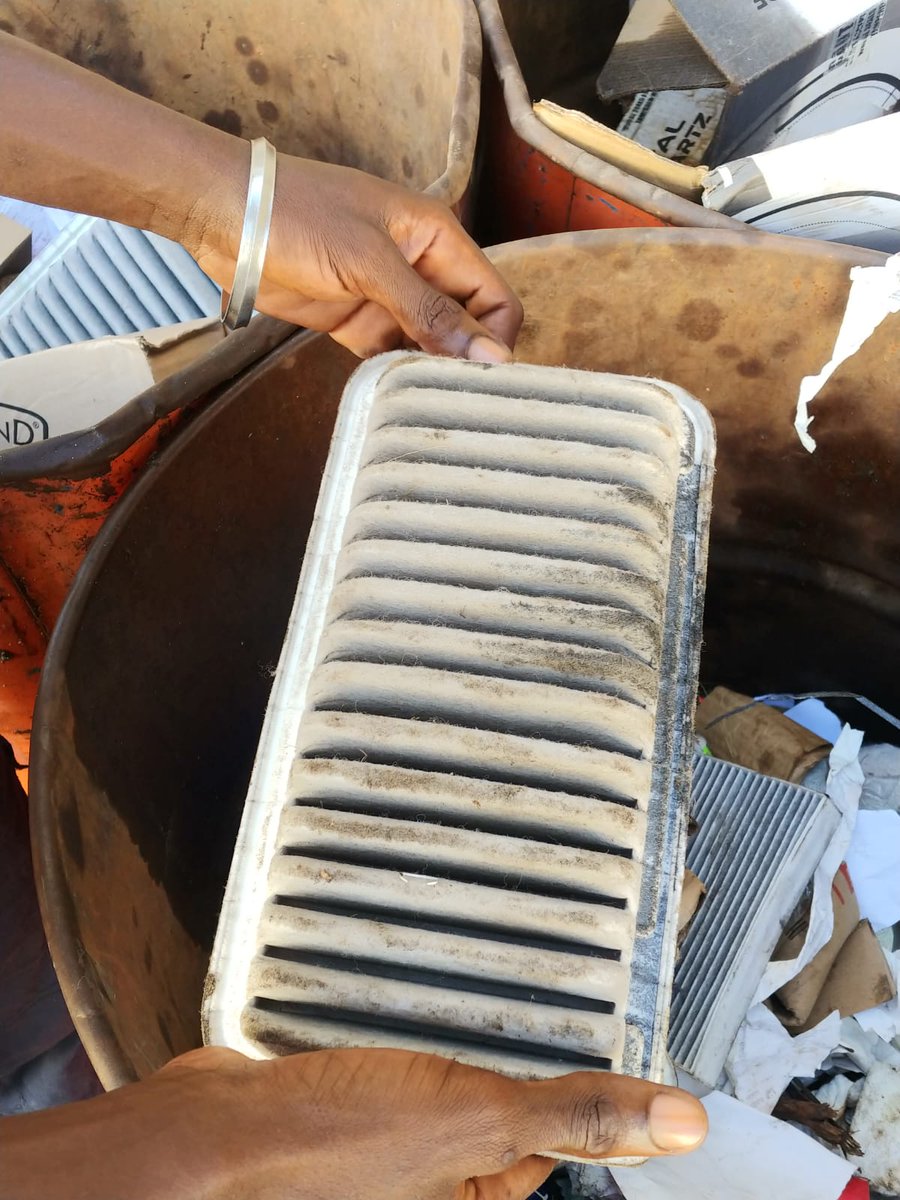 This morning we introduced our EUONIA youths to Juma our mechanic working at <a href="/TotalEnergies/">TotalEnergies</a> Malindi. We discussed at length on matters related to Waste Management and #ClimateAction . We now look forward to #reuse , #reduce and #recycle . Thanks <a href="/haifatimimi/">haifa</a> for the photos.