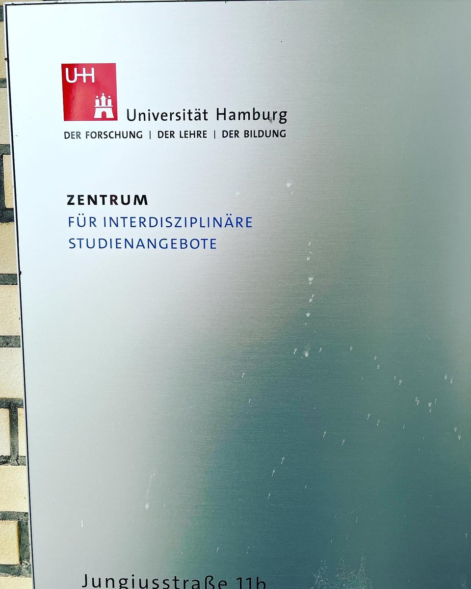 vanessapaloma's tweet photo. I just came back from an incredible workshop on Creativity stemming from Jewish ethical texts led by the Musart Project at Hamburg Uni. Scholarship meets Art. Grateful for these exchanges. #musar #jewishphilosophy #creativity #interdisciplinarystudies #hamburguniversity https://t.co/mDFfjbqPj4