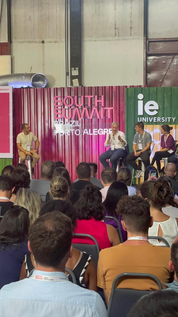 InvestInSpain's tweet photo. #Events @InvestInSpain  is participating in @southsummitbr, Porto Alegre (Brazil). We are present at the Spain Up Nation stand, together with @enisa and @redpuntoes and being part of two pannels to present the Spanish entrepreneurial ecosystem and the Rising UP in Spain programm https://t.co/f6CCqtra9Q