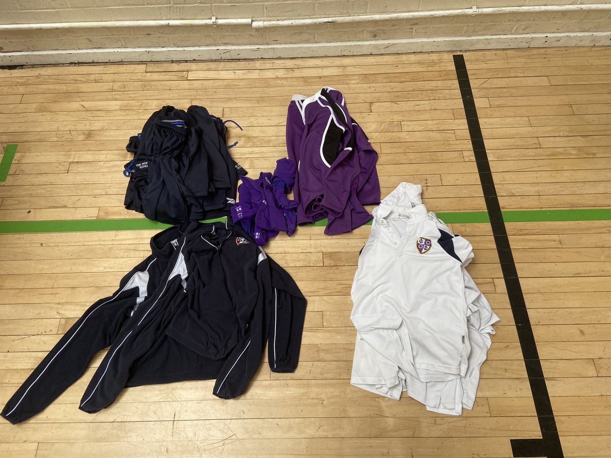 PE at The Howard School (@pe_thehoward) on Twitter photo Thank you to the Year 11s for all their generous donations so far! If anyone is struggling with kit at the moment please come up to the PE office and we will help you out <a href="/TheHowardTHAT/">The Howard School</a> Thank you to the Year 11s for all their generous donations so far! If anyone is struggling with kit at the moment please come up to the PE office and we will help you out <a href="/TheHowardTHAT/">The Howard School</a>