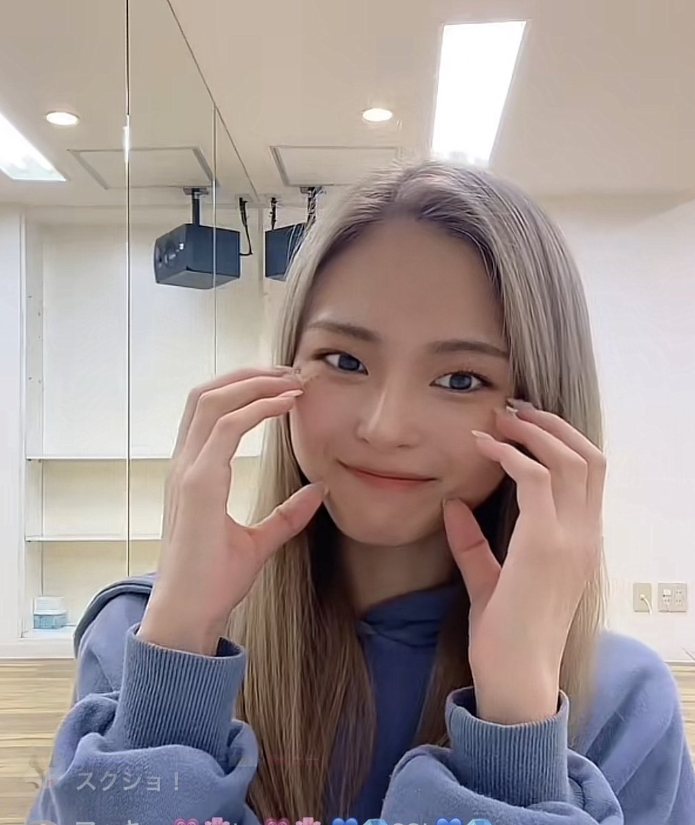 mie_piko0314's tweet image. もかち、tiktok配信お疲れ様でした🥰
大阪公演チケットあと９枚🎫
達成しますように🙏
２０時〜クラファンリターン楽しみ🥰💕

#川森萌可 
#princessproject 
@moca_112