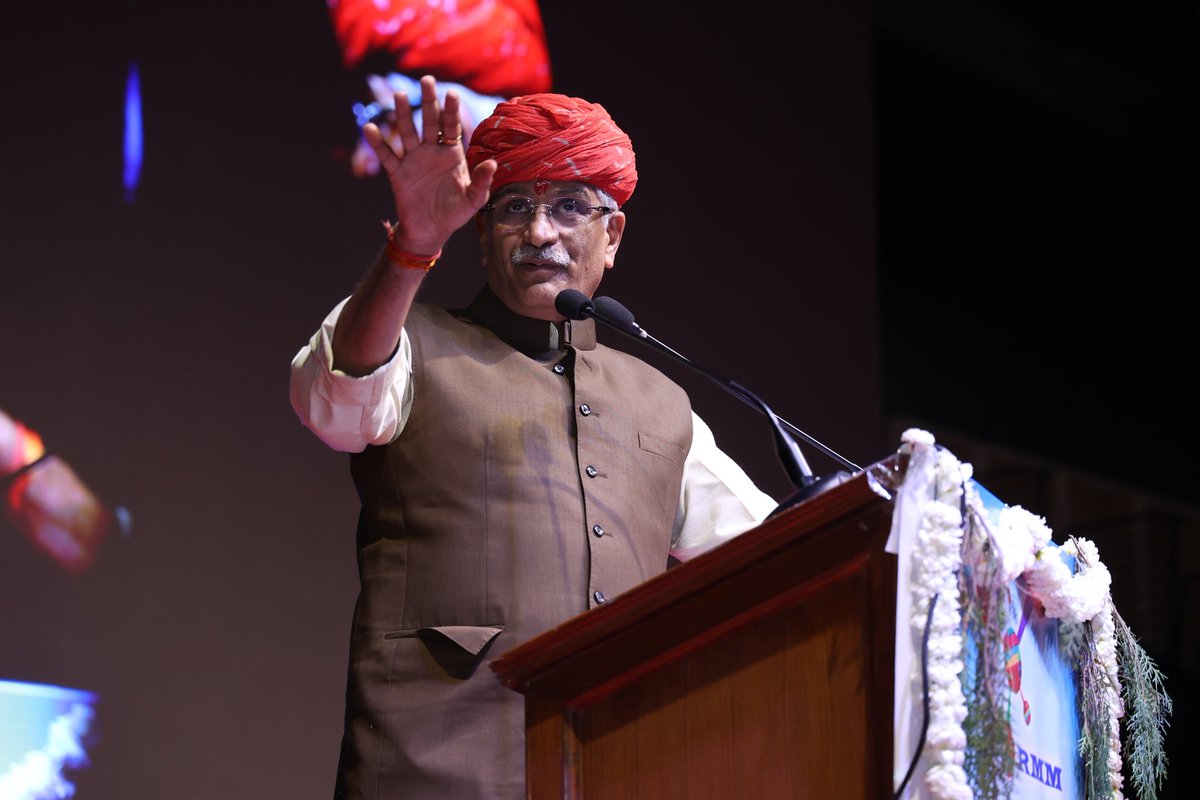 gssjodhpur's tweet photo. यह एक गरिमामय और सुंदर आयोजन रहा। आयोजक मित्रों को बहुत बधाई और शुभकामनाएं!

राजस्थान के स्थापत्य में देशप्रेम की नींव है।

#RajasthanDiwas https://t.co/5tZgyX9I3F