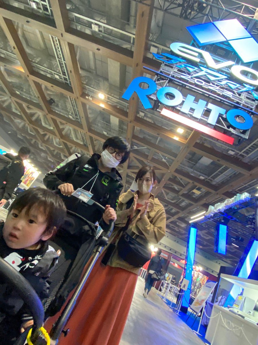 TheFuudo's tweet image. スト5はウィナーズ抜けしました。明日も9時スタートで早いから帰還します！！また明日もお願いします！