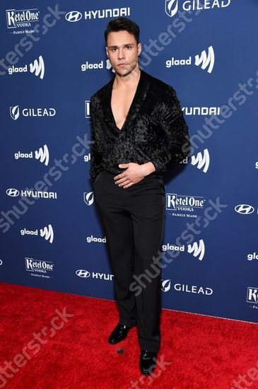 jerrybo77156983's tweet photo. Category is Bringing Sexy Black #Tarlo #911LoneStar #GLAADawards https://t.co/SgNQl85YWB