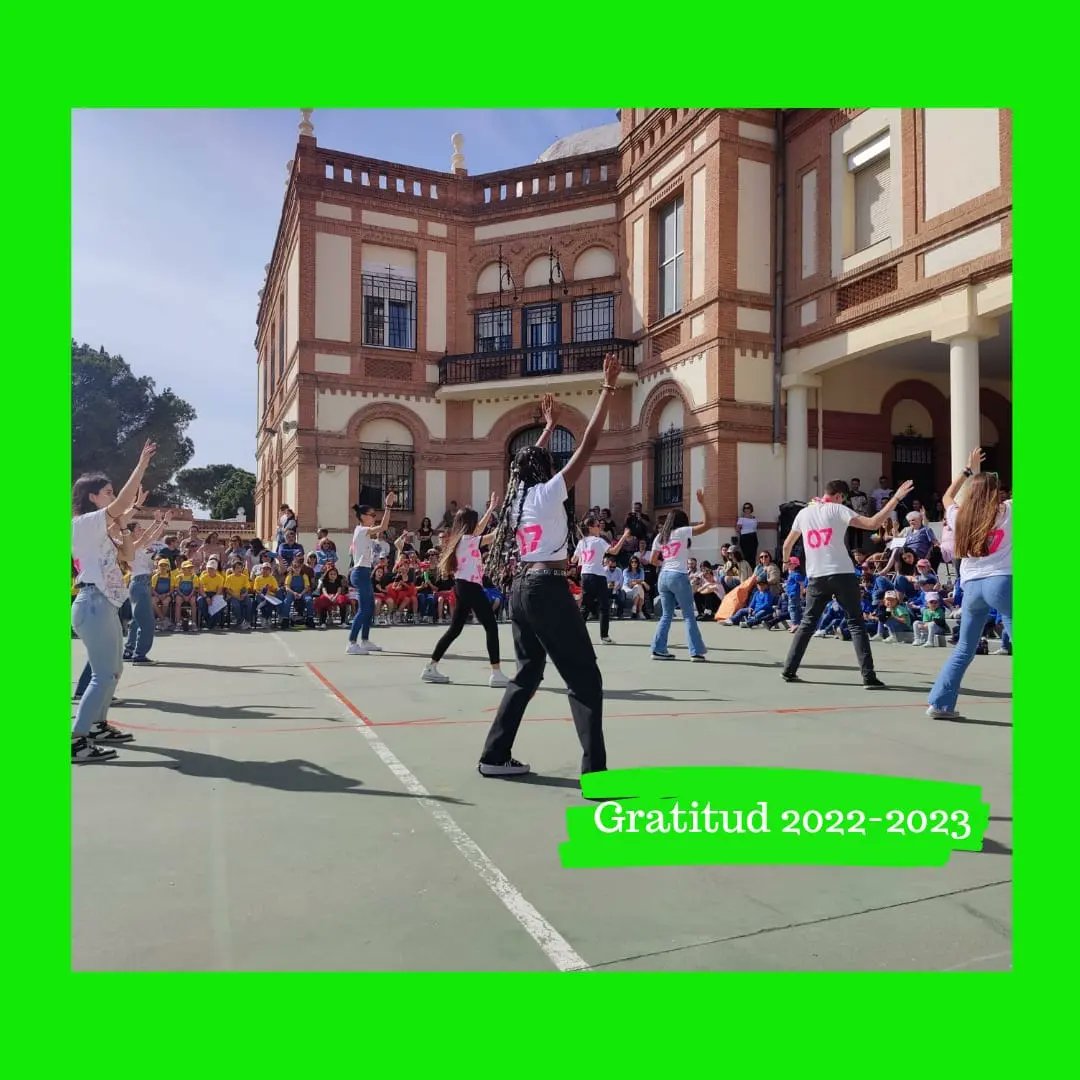 SalesianasESS's tweet photo. Ayer alumnos, antiguos alumnos, familias y comunidad educativa disfrutamos de una gran tarde celebrando nuestra fiesta de la Gratitud.

Gracias a todos por hacer que esta fiesta sea tan especial en nuestro colegio.@salesianases

#contigotodoesmejor #fiestagratitud
#salesianas https://t.co/KFIIXQSdGC