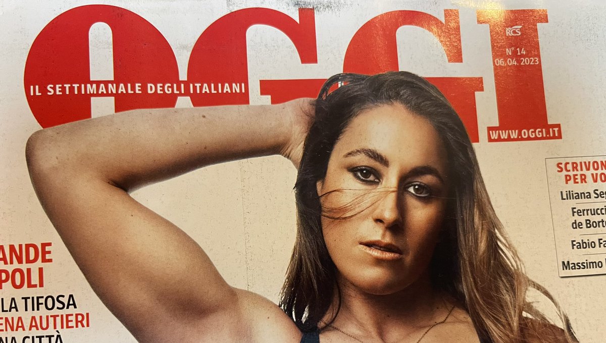 Vi fareste leggere i tarocchi da una porno-star? Io che l’ho incontrata prima di #Trump vi racconto chi è davvero #StormyDaniels (in verità Stephanie Clifford) la donna che entrerà nei libri di storia per aver fatto incriminare il primo Presidente (ex) Usa. Su <a href="/oggisettimanale/">OggiSettimanale</a>