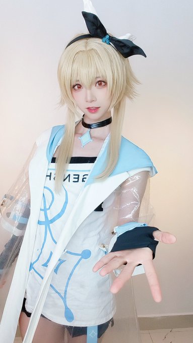 Twitterのコスプレ画像4