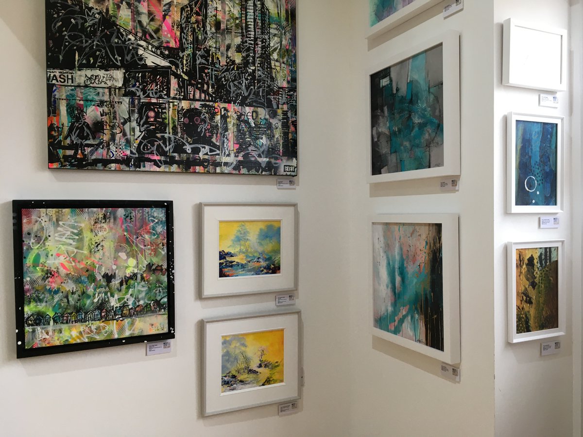 WestAcreGallery's tweet photo. Some new additions to our revolving, ever-evolving spring exhibition.

These bright and colourful beauties by @IzyfitzC are now on the wall alongside more than 60 works reflecting spring’s natural beauty; of Norfolk in bloom, and its shifting tide of coloured skies.

Open 11-4. https://t.co/L0ftxdgEdE