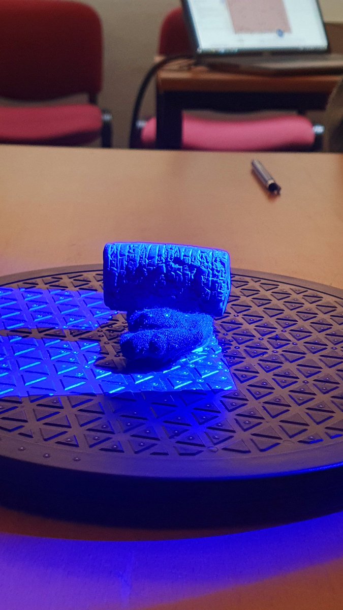 HubertMara's tweet photo. @kompetenzwerk Unser AG #eHumanities &amp; #FCGLab #3D Scanner @UniHalle ist gerade zu Gast @UniLeipzig 😉 https://t.co/Ndcw7gWbk9