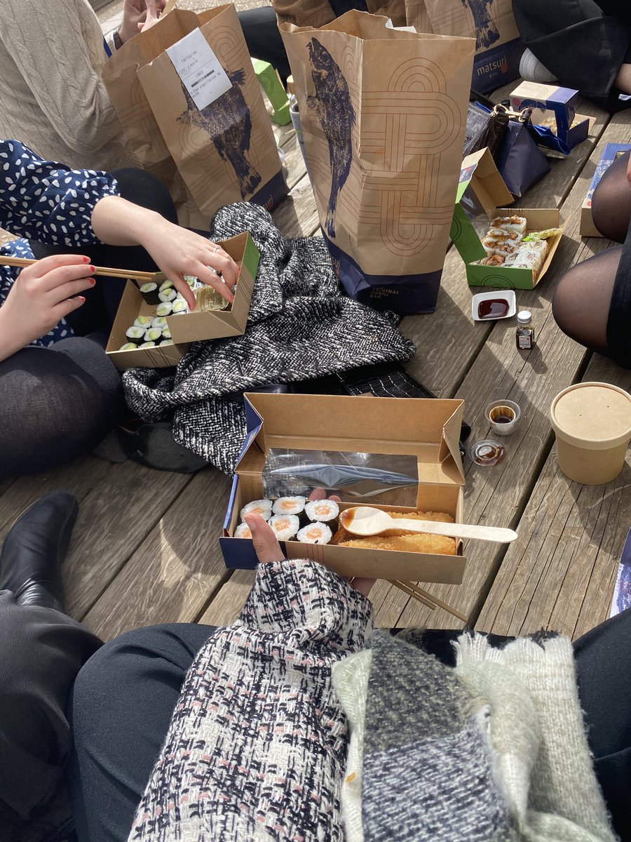 sushi lunch with colleagues 🌸