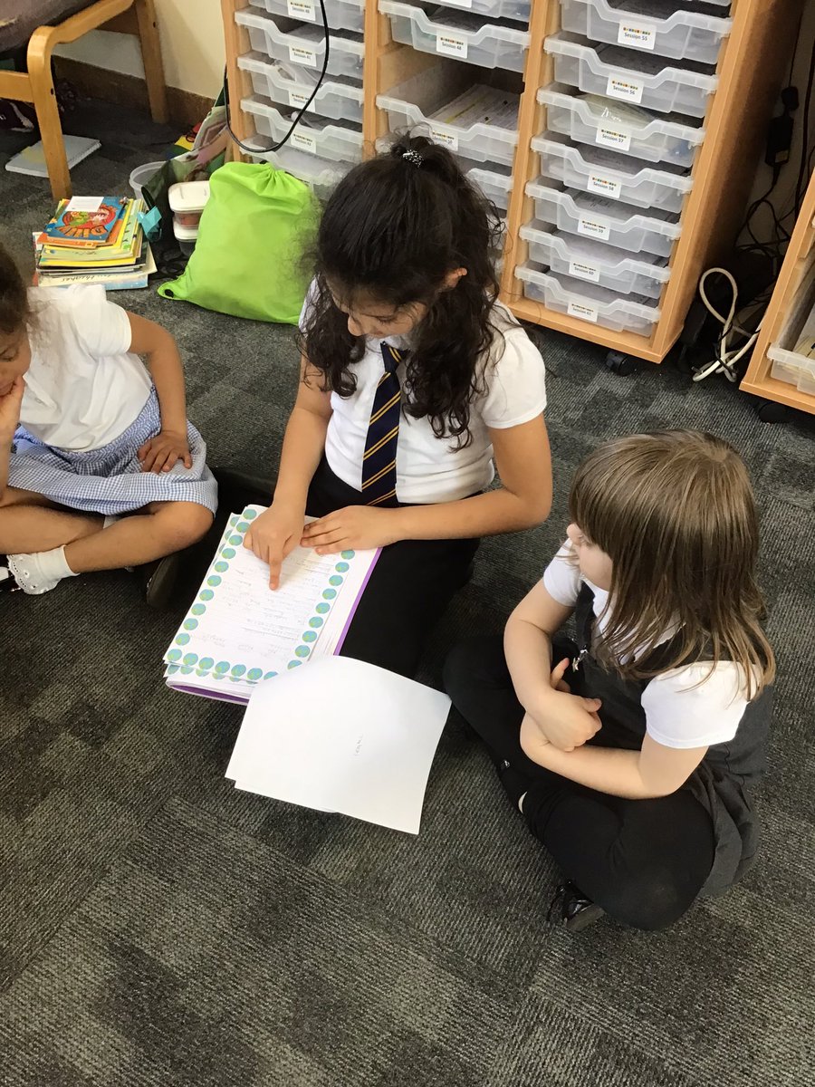 We were thrilled to share our non-chronological reports about the seven continents with our Year 1 friends. #authenticoutcomes #writing @miss_anstey_wyb <a href="/WybertonPrimary/">Wyberton Primary Academy</a> <a href="/InfinityAcad/">Infinity Academies Trust</a>