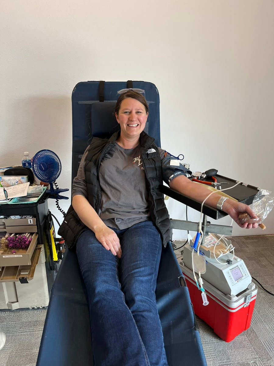 newdayweston's tweet photo. New Day’s 16th Annual Good Friday Blood Drive is next week! Hear how Heidi got over her fear of needles and how blood donations saved the life of her sister-in-law. https://t.co/SjtgwUrq4S https://t.co/WhJdgMaSXK