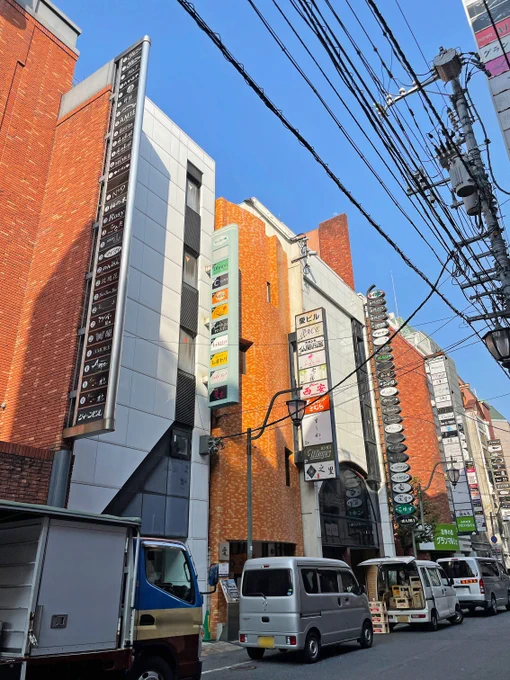 龍が如くでもっぺん広島舞台やってくんねえかなあ!! 今度は広島市内でよお!! って心の中で叫びながら真昼間の流川を練り歩くの楽しかったです。近くにドンキもすしざんまいもカラオケ館もありますよ…… どうですかSEGAさん…… 