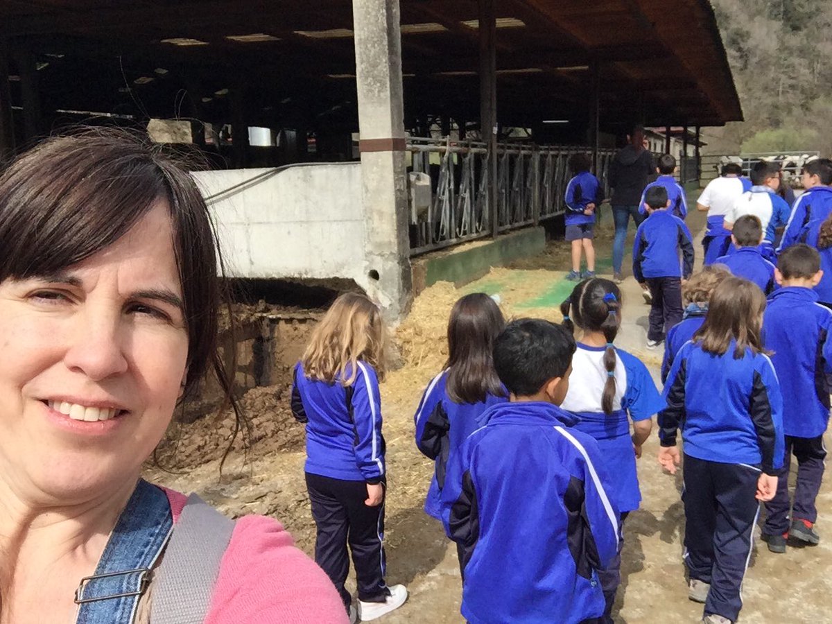 SPALEHENH's tweet photo. #lh2 Murrieta 🐄👌 https://t.co/OGLLRvGA9x