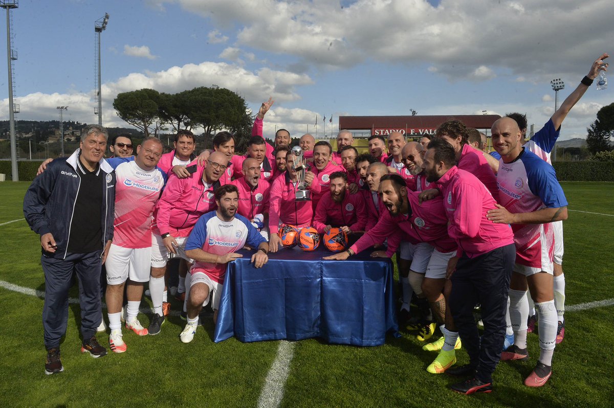 fdicos10's tweet photo. Grande successo per la Digital Cup🏆🥳 Grazie a tutti! @NazCantanti #digitalcup #pasocial #digitalepopolare ▶️ https://t.co/dwHBjtLJzg https://t.co/JNWZs4SMva